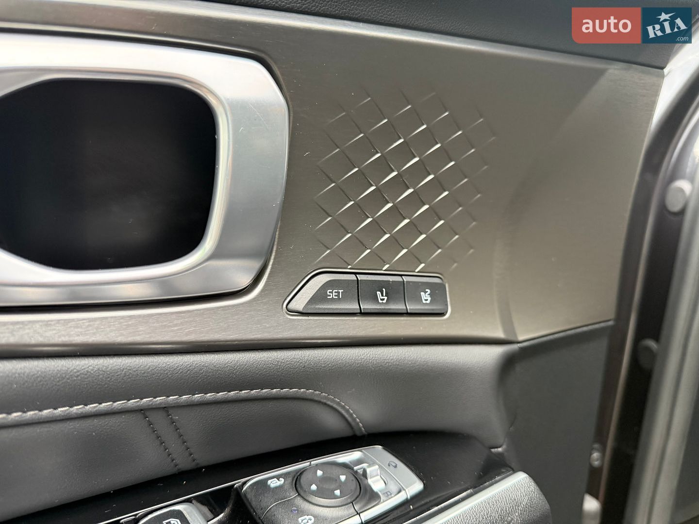Kia Sorento 2020 VIN KNARG81BGMA023173 фото оголошення 33 з 34