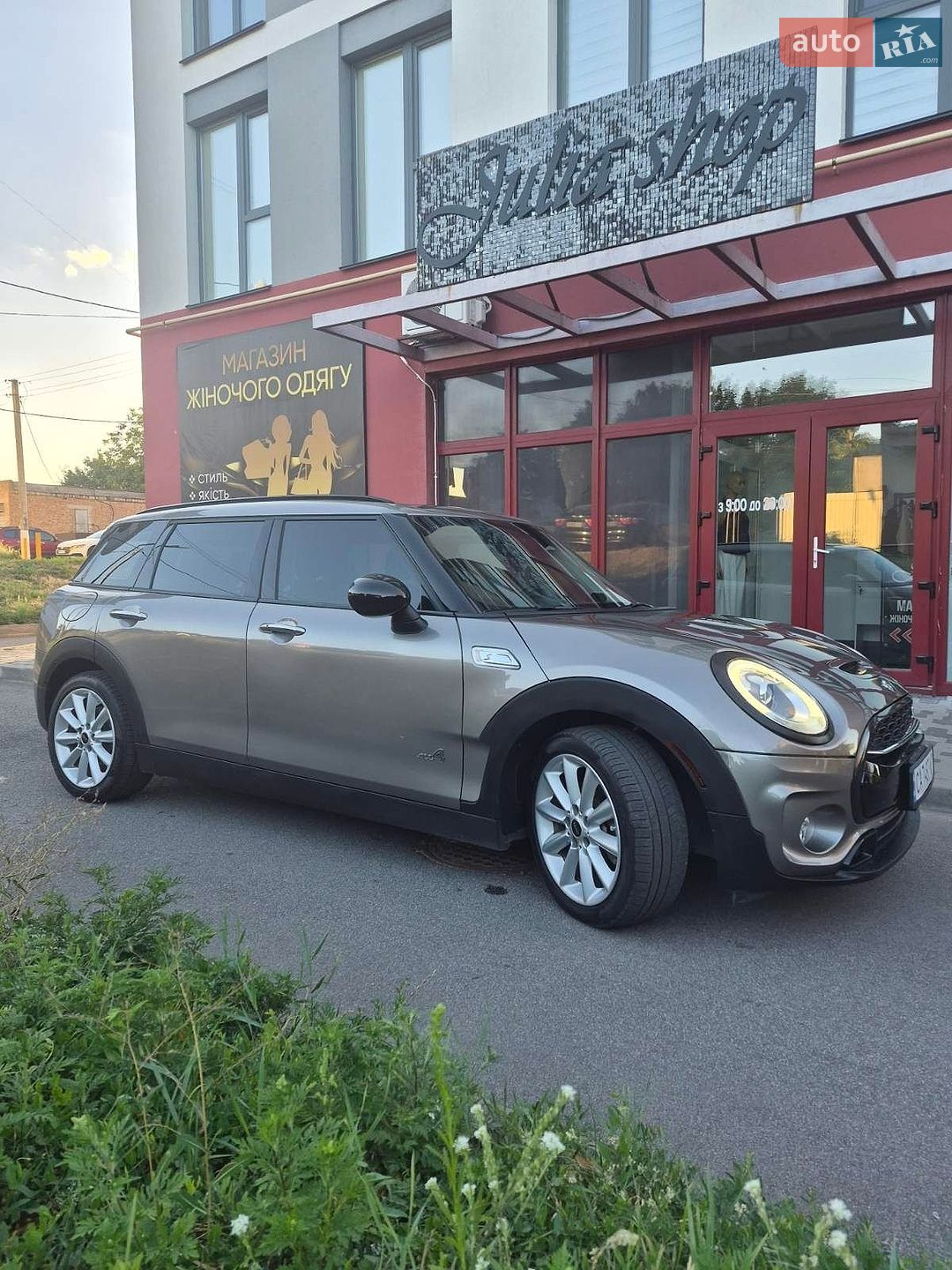 MINI Clubman 2017 VIN WMWLU5C33H2G02220 фото оголошення 4 з 24