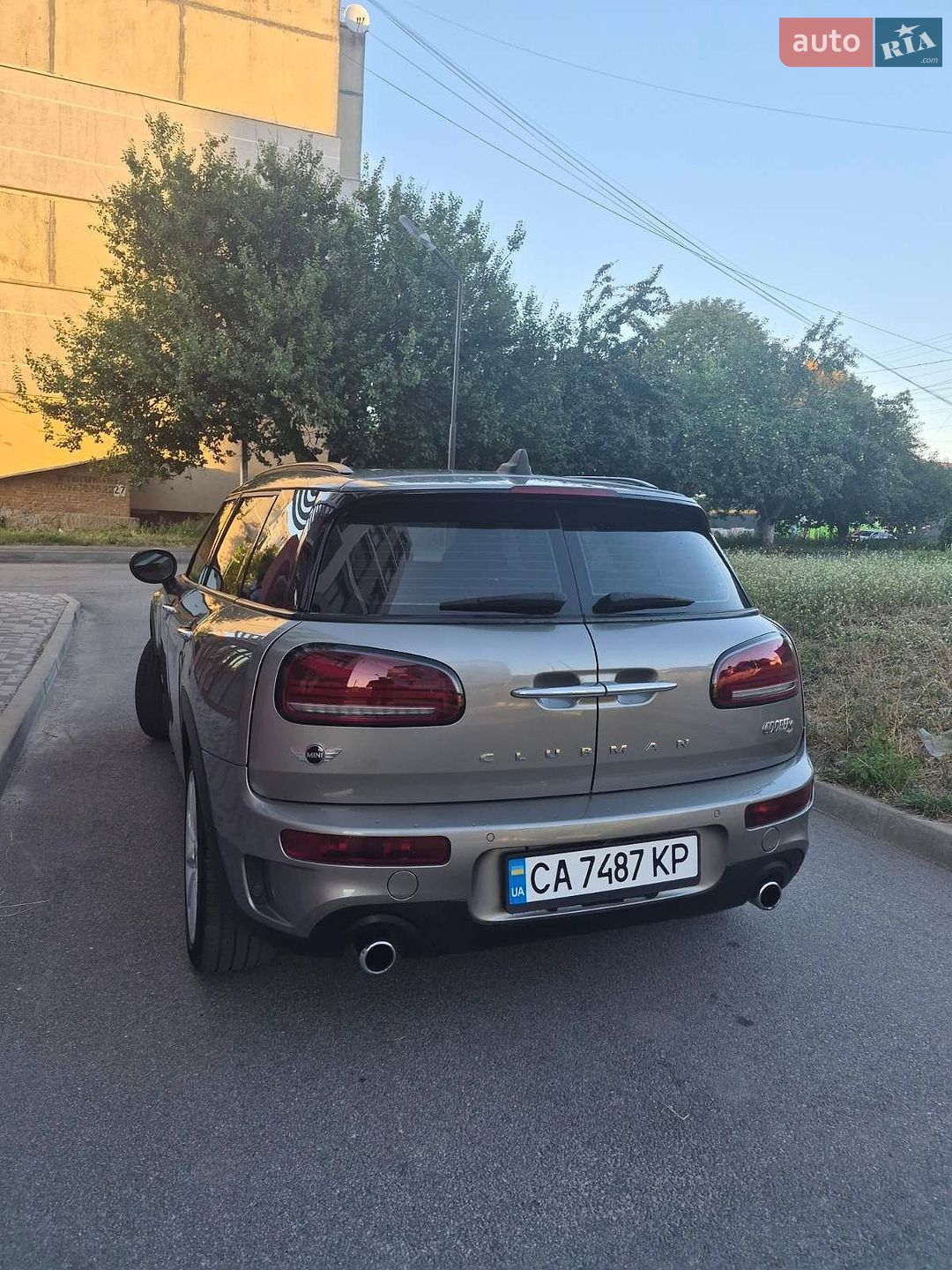MINI Clubman 2017 VIN WMWLU5C33H2G02220 фото оголошення 10 з 24
