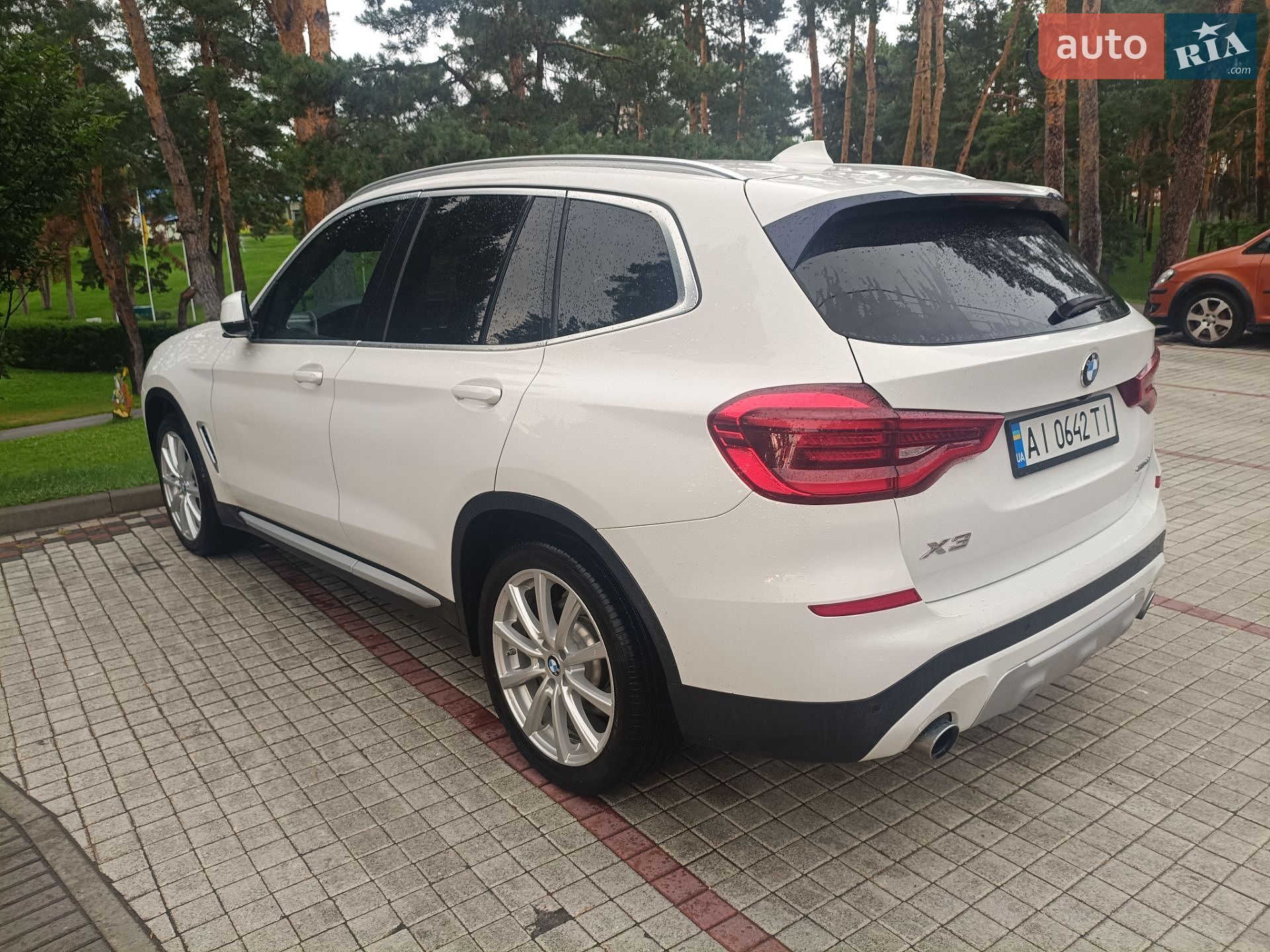 BMW X3 2019 VIN 5UXTY3C08LLE55346 фото оголошення 8 з 9