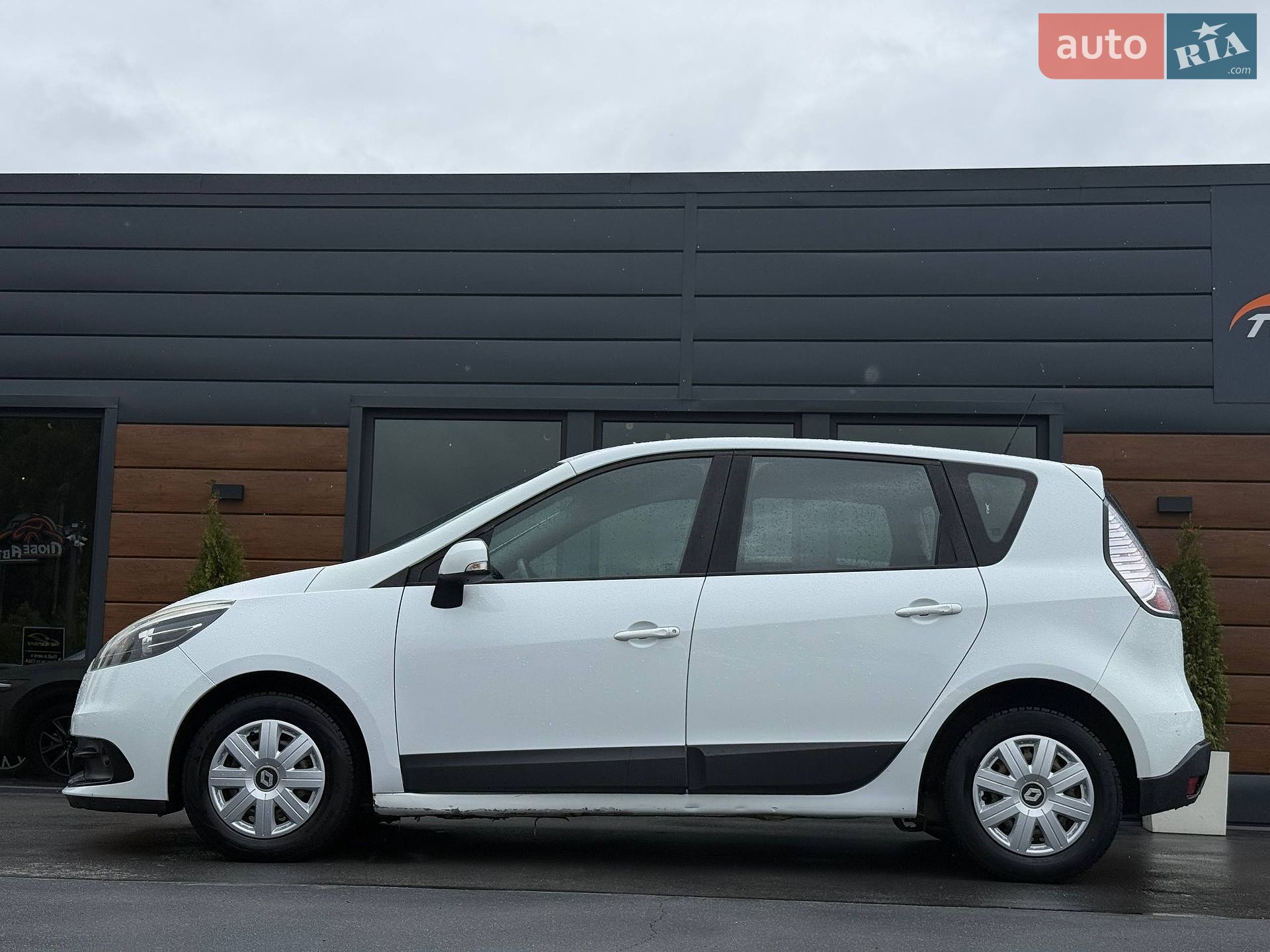 Renault Scenic 2013 VIN VF1JZT20648624922 фото оголошення 10 з 48