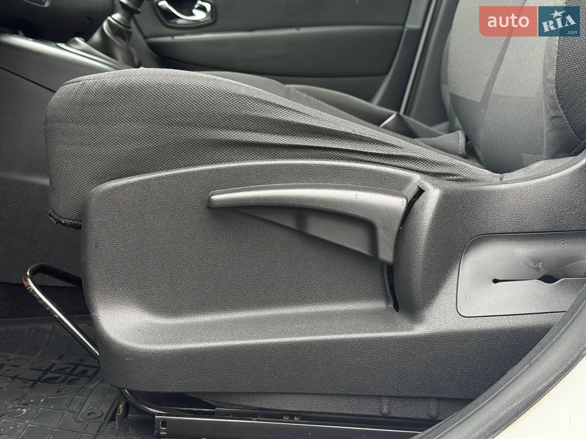Renault Scenic 2013 VIN VF1JZT20648624922 фото оголошення 23 з 48