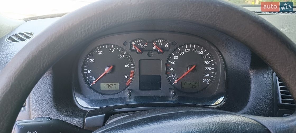 Volkswagen Golf 2004 VIN WVWZZZ1JZ4W164342 фото оголошення 12 з 21