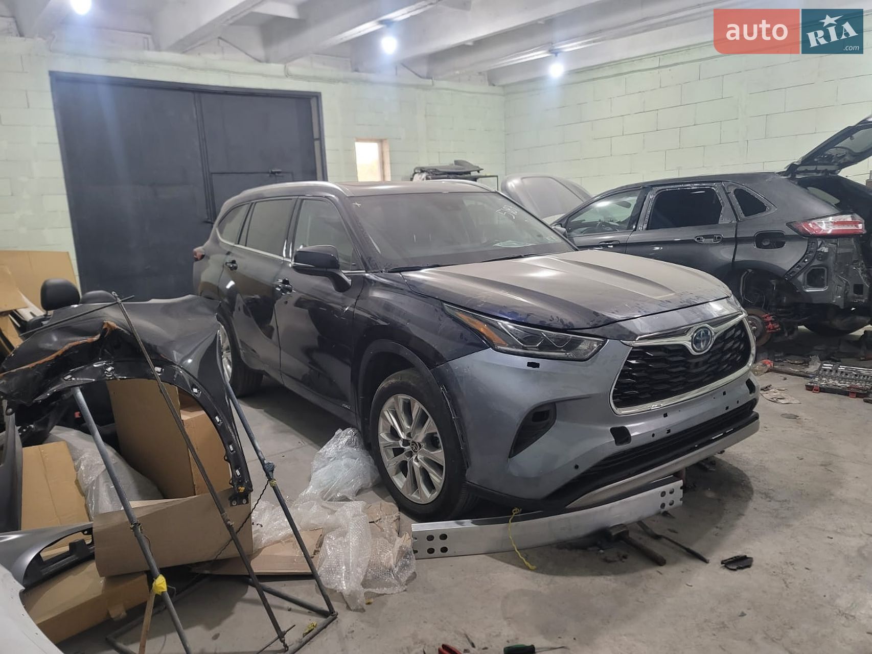 Toyota Highlander 2022 VIN 5TDXBRCH5NS555187 фото оголошення 50 з 53