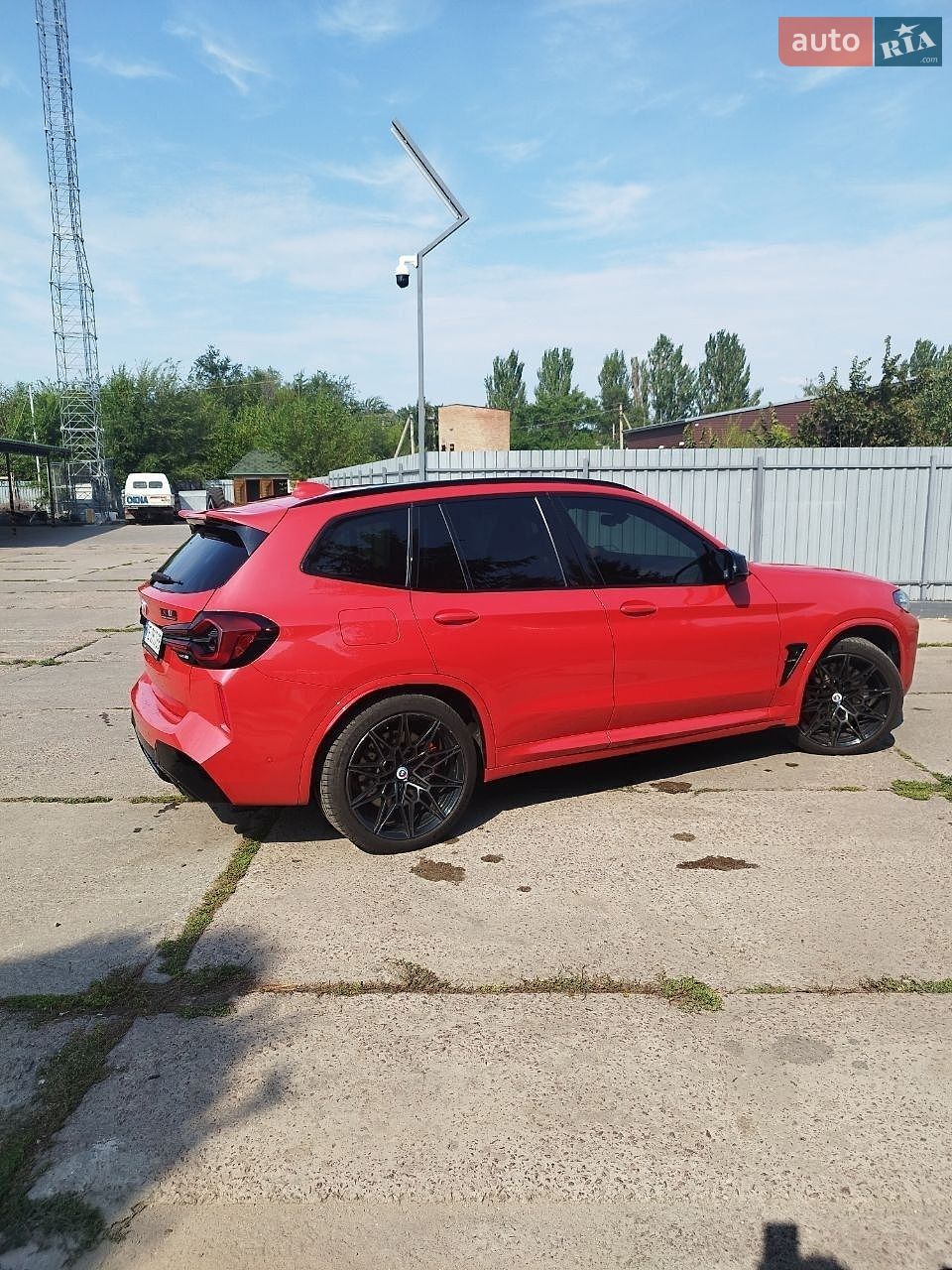 BMW X3 M 2023 VIN 5YM13EC07P9R94082 фото оголошення 4 з 23