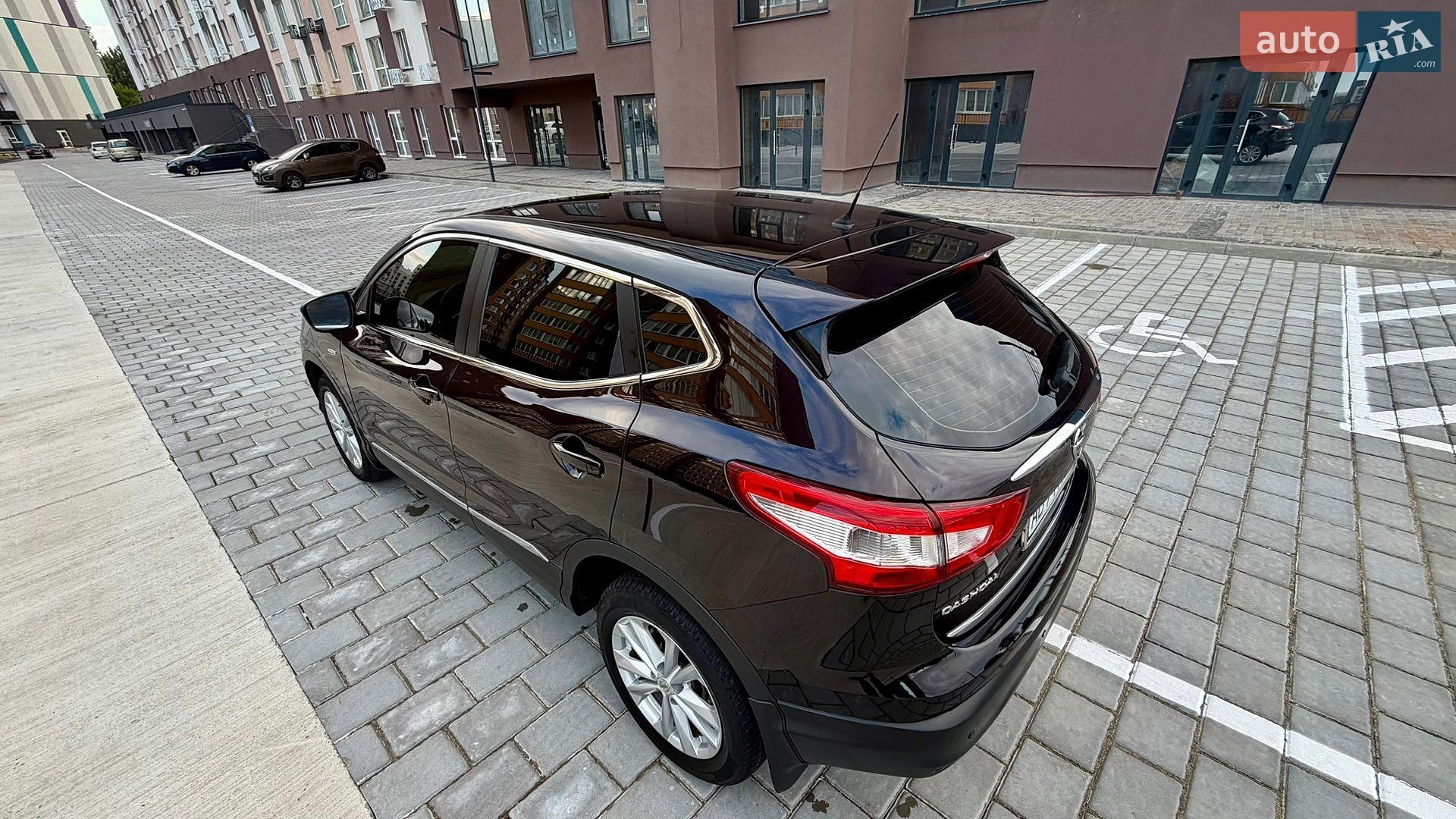 Nissan Qashqai 2014 VIN SJNFDAJ11U1085239 фото оголошення 18 з 43