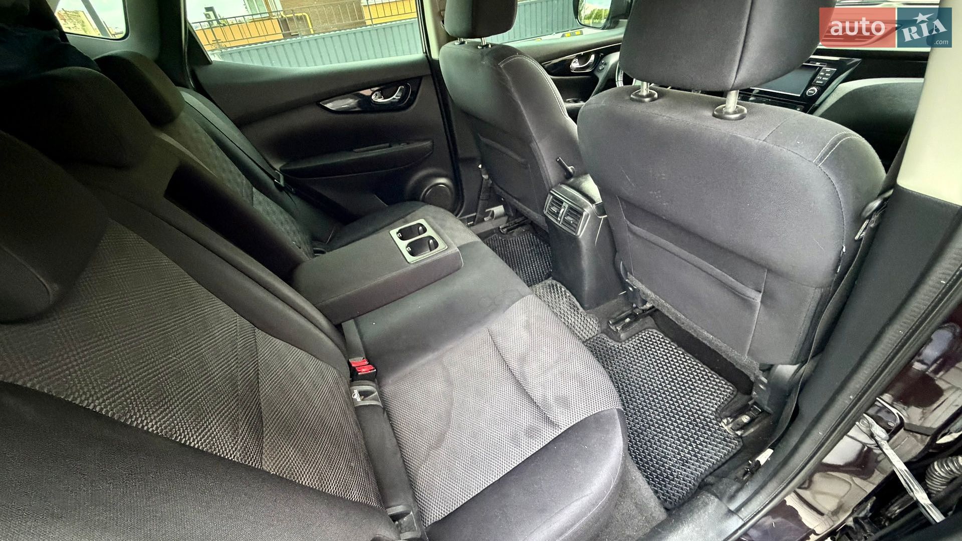 Nissan Qashqai 2014 VIN SJNFDAJ11U1085239 фото оголошення 26 з 43