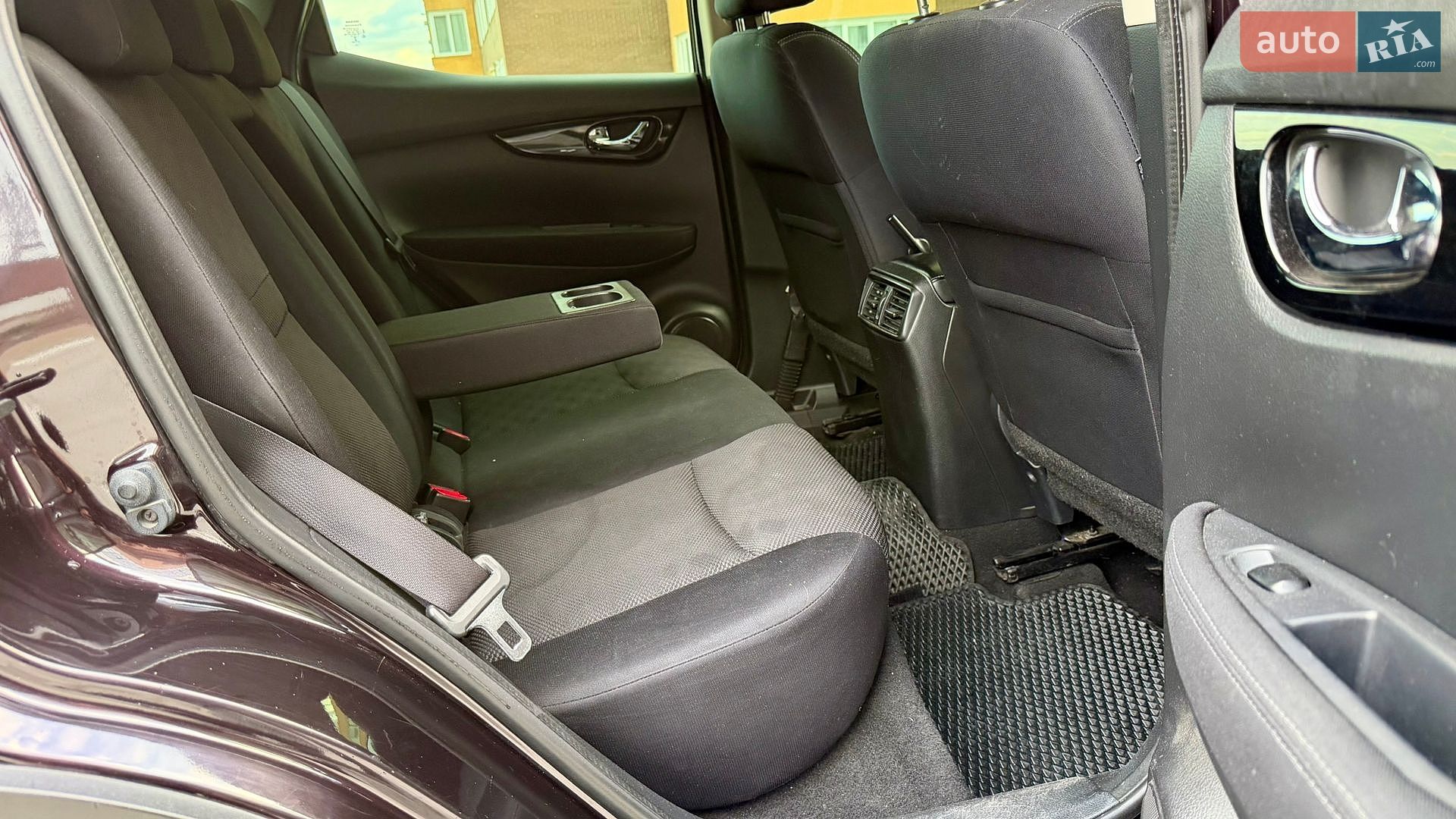 Nissan Qashqai 2014 VIN SJNFDAJ11U1085239 фото оголошення 27 з 43