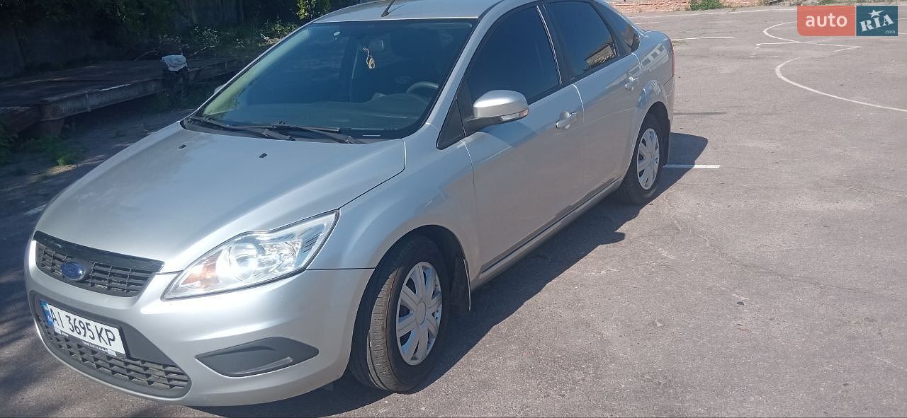 Ford Focus 2008 VIN WF0HXXWPDH8L70329 фото оголошення 2 з 8