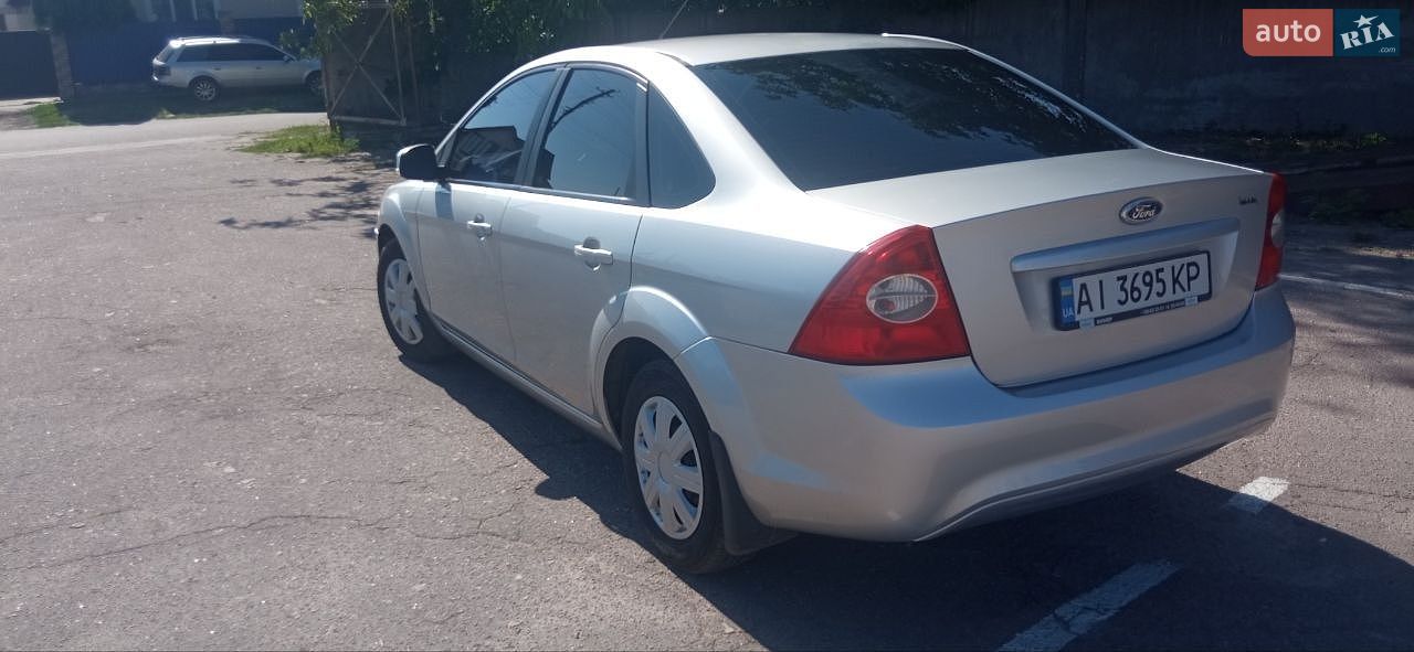 Ford Focus 2008 VIN WF0HXXWPDH8L70329 фото оголошення 3 з 8