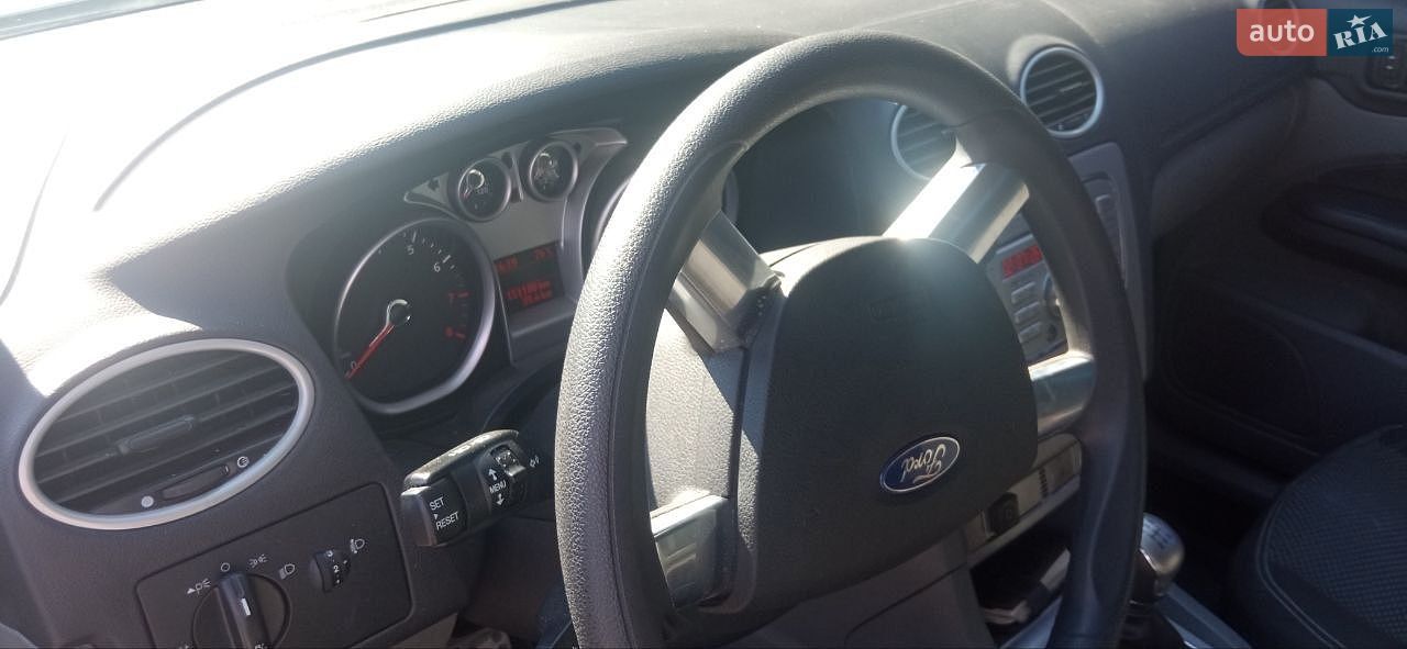Ford Focus 2008 VIN WF0HXXWPDH8L70329 фото оголошення 5 з 8