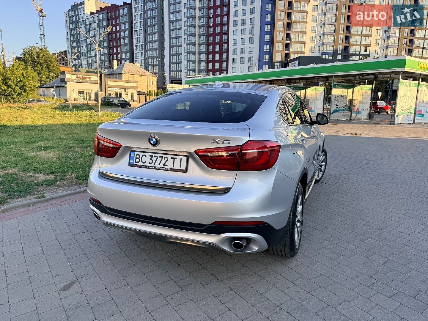 BMW X6 2015 VIN 5UXKU2C50G0N80116 фото оголошення 4 з 21
