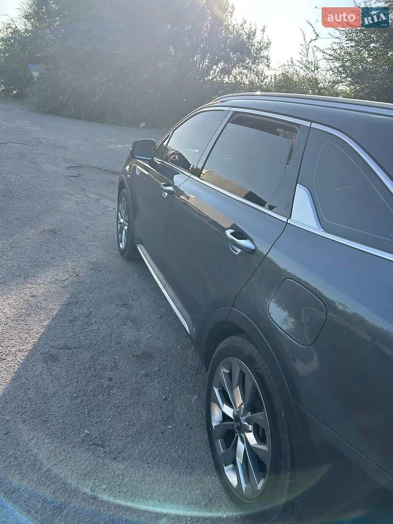 Kia Sorento 2021 VIN KNARL81BGMA077356 фото оголошення 6 з 24