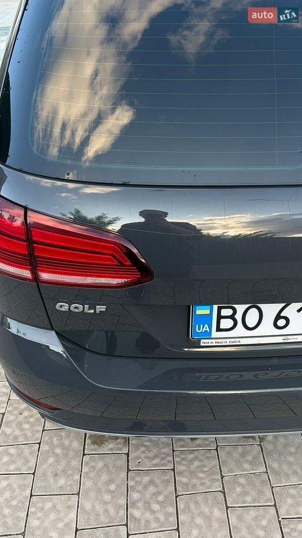 Volkswagen Golf 2018 VIN WVWZZZAUZKP522090 фото оголошення 3 з 22