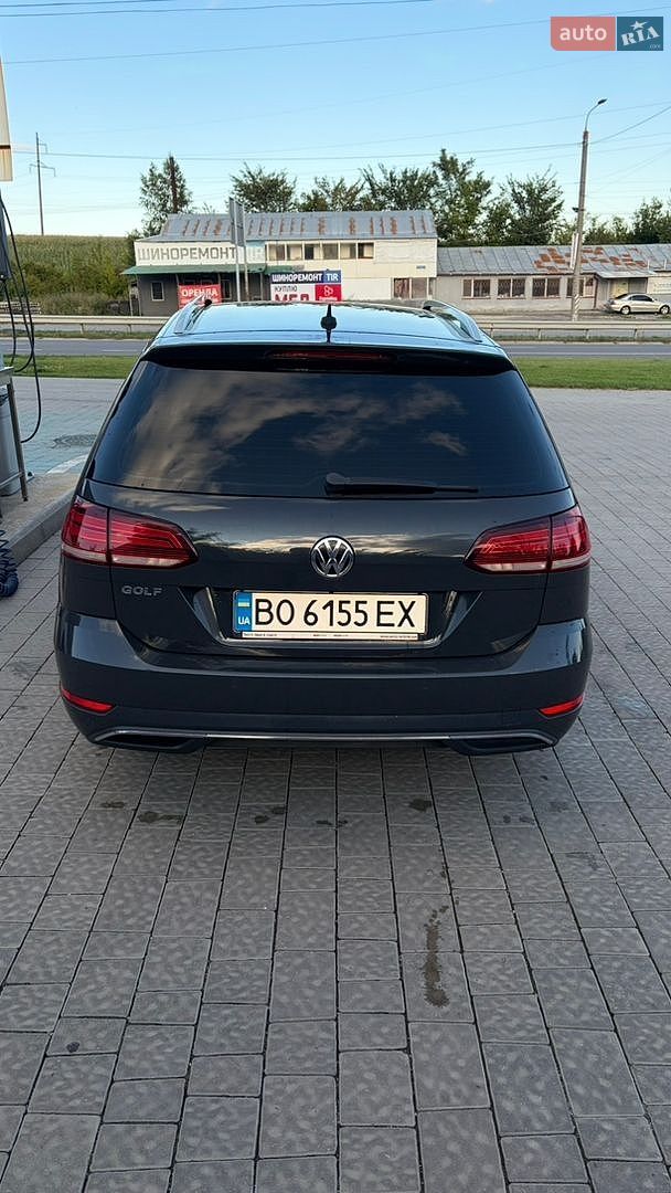 Volkswagen Golf 2018 VIN WVWZZZAUZKP522090 фото оголошення 4 з 22