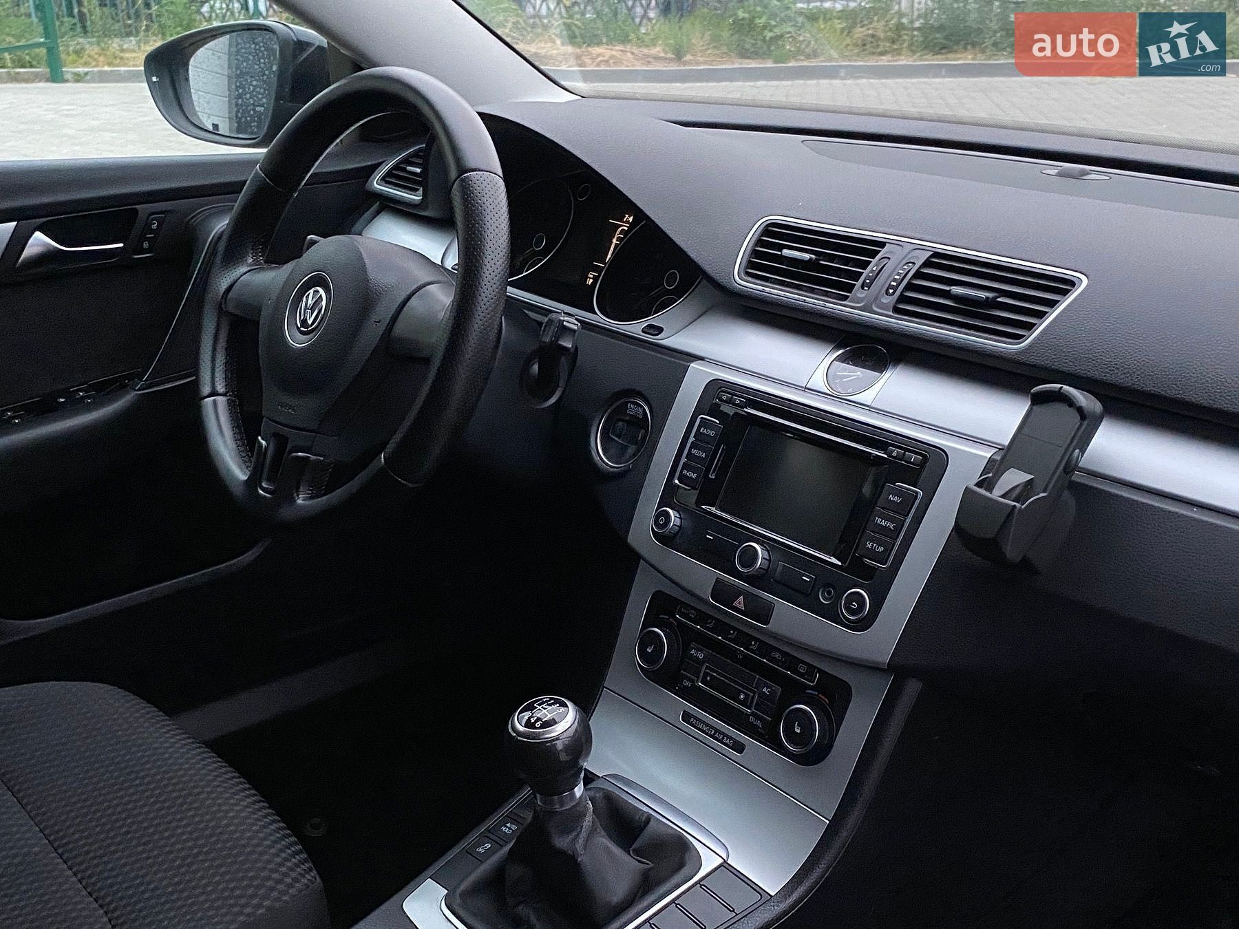 Volkswagen Passat 2011 VIN WVWZZZ3CZBE322310 фото оголошення 9 з 13