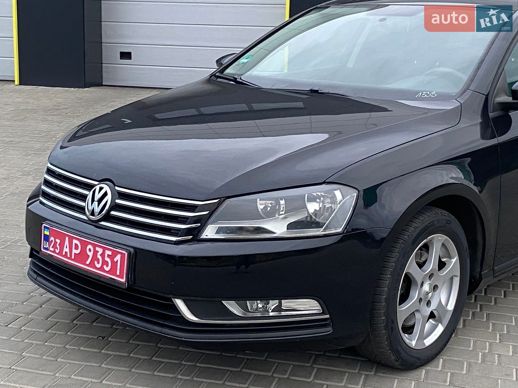 Volkswagen Passat 2011 VIN WVWZZZ3CZBE322310 фото оголошення 2 з 13