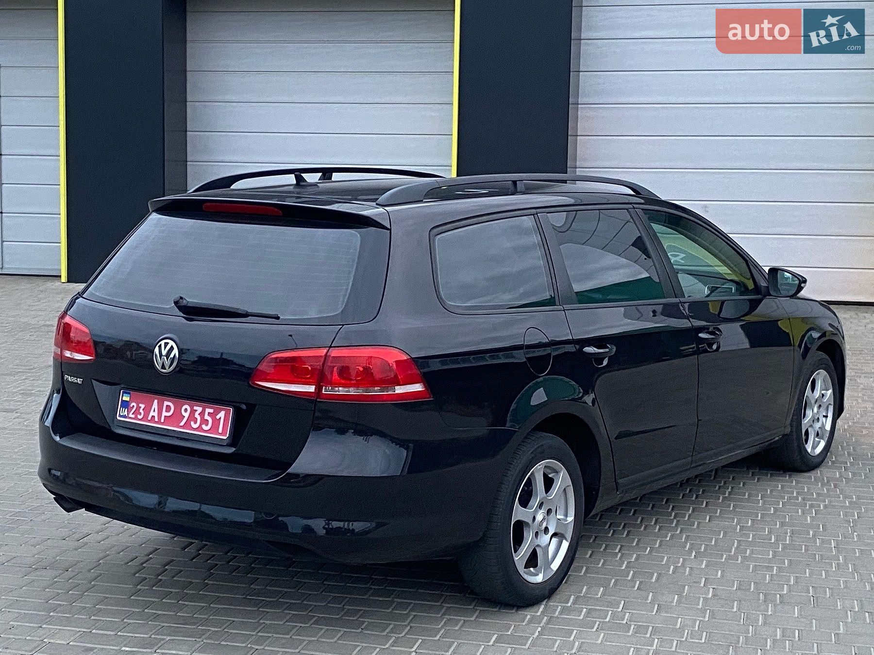 Volkswagen Passat 2011 VIN WVWZZZ3CZBE322310 фото оголошення 8 з 13