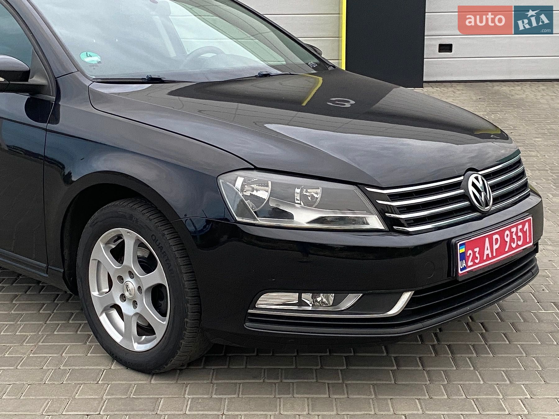 Volkswagen Passat 2011 VIN WVWZZZ3CZBE322310 фото оголошення 4 з 13
