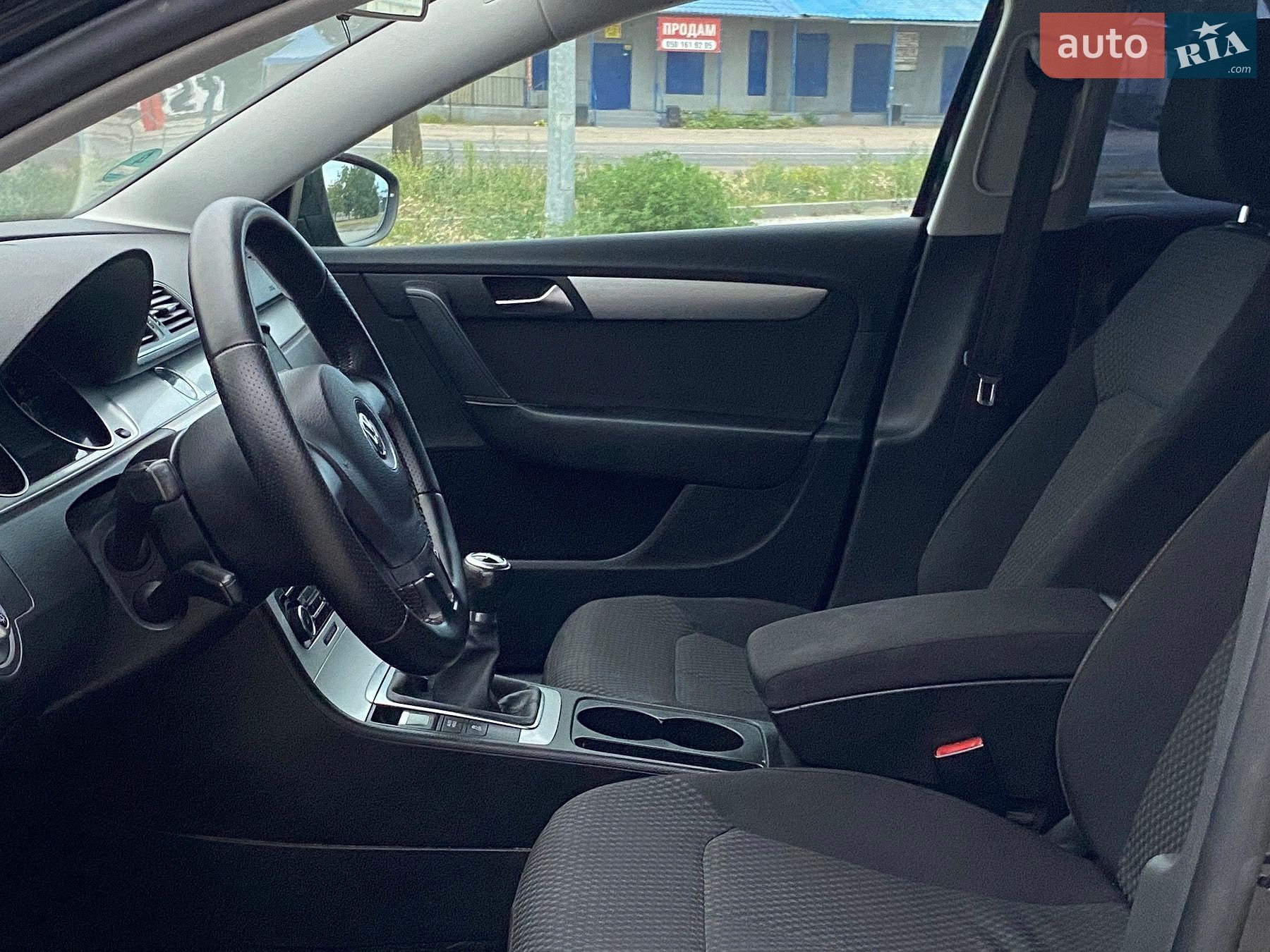 Volkswagen Passat 2011 VIN WVWZZZ3CZBE322310 фото оголошення 12 з 13