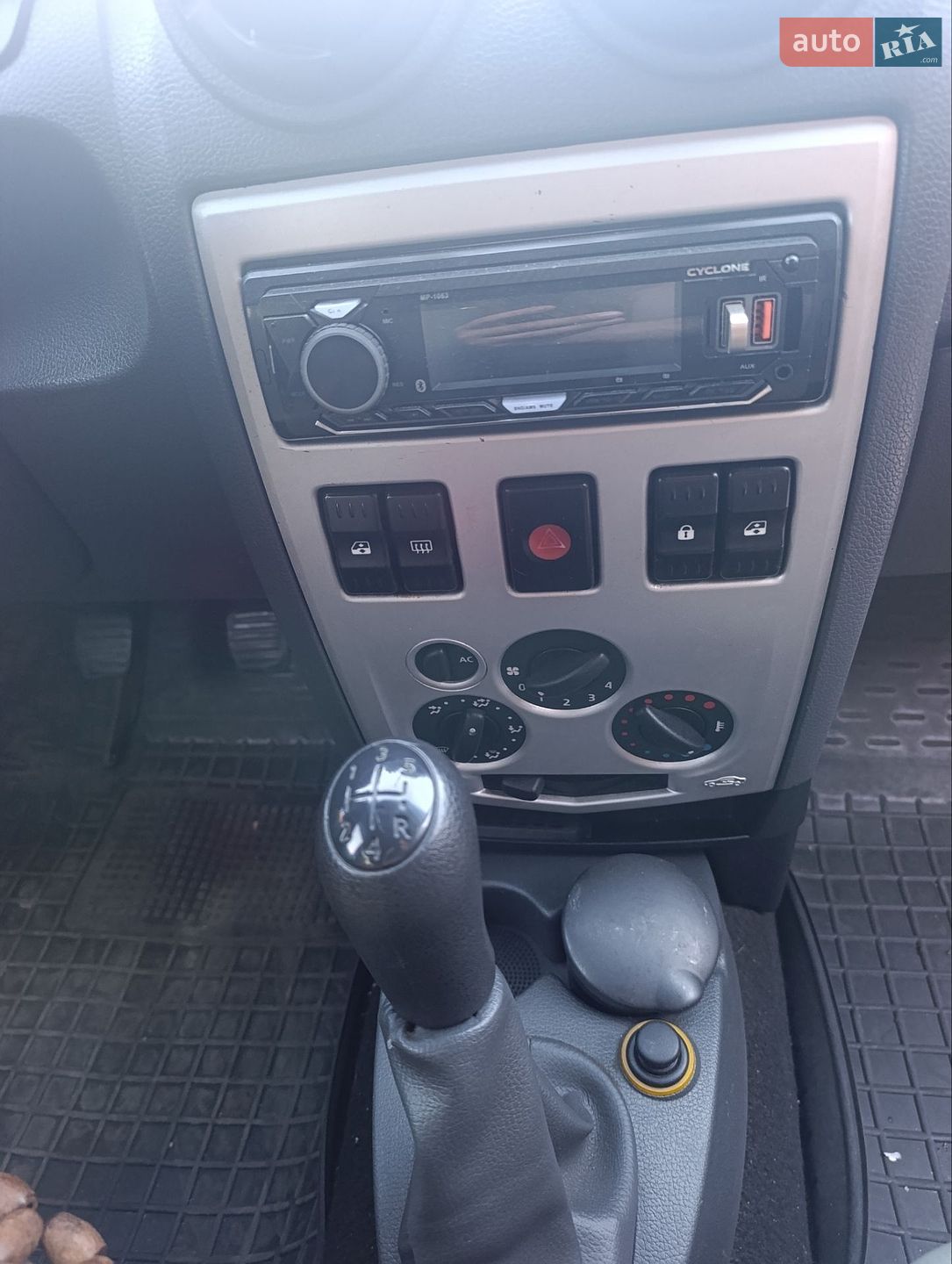 Dacia Logan MCV 2008 VIN UU1KSD0M539427474 фото оголошення 9 з 15