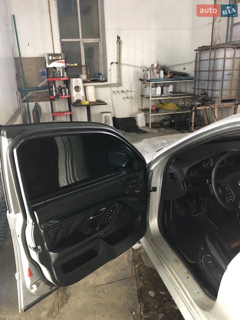 BMW 5 Series 2002 VIN WBADT21020GZ08215 фото оголошення 11 з 16