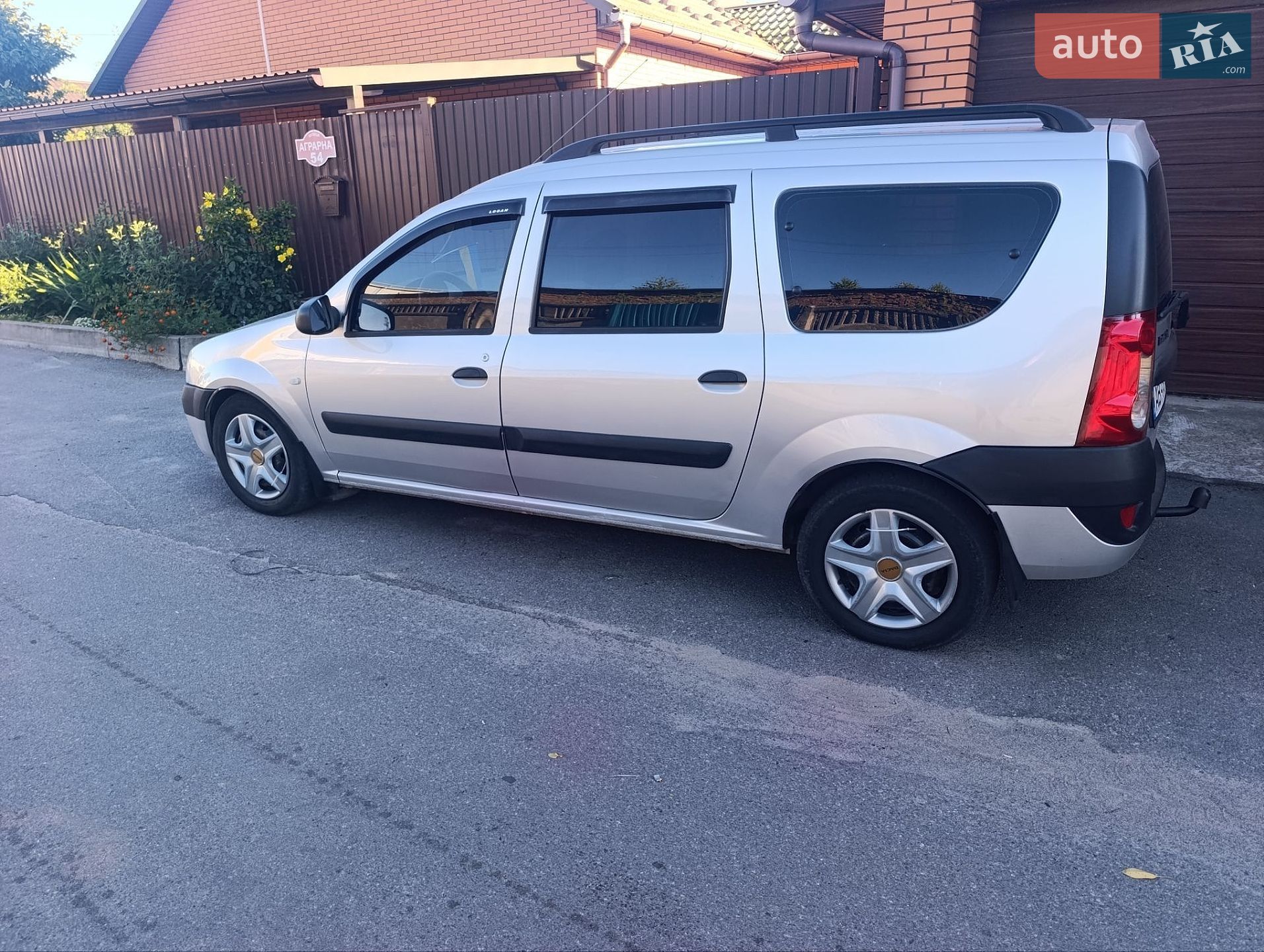 Dacia Logan MCV 2008 VIN UU1KSD0M539427474 фото оголошення 2 з 15