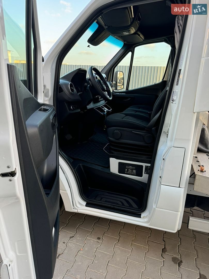 Mercedes-Benz Sprinter 2020 VIN W1V9071351N106333 фото оголошення 3 з 28