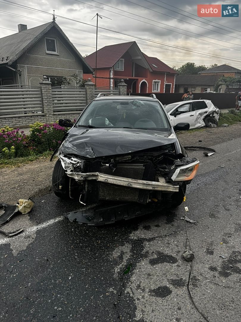 Renault Megane 2006 VIN VF1KM1R0H36026010 фото оголошення 3 з 5