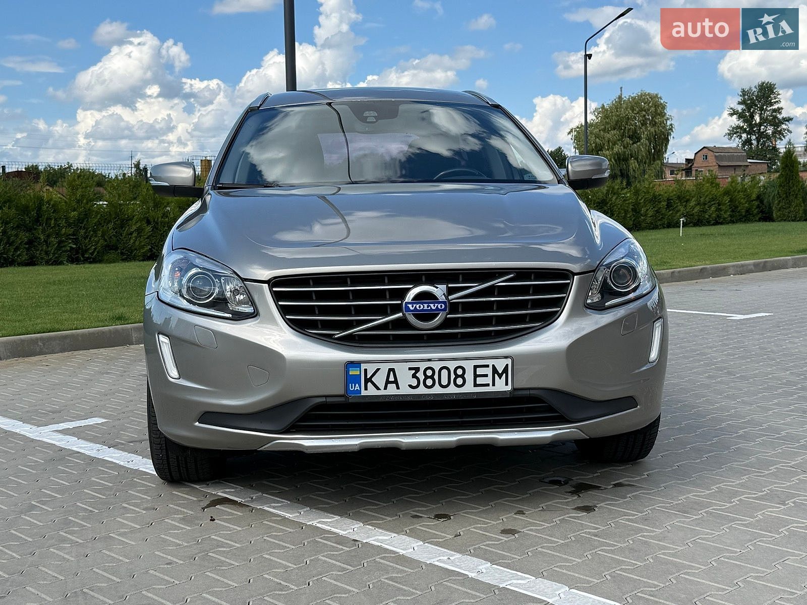 Volvo Xc60 2015 VIN YV1DZA5C6G2868748 фото оголошення 4 з 13