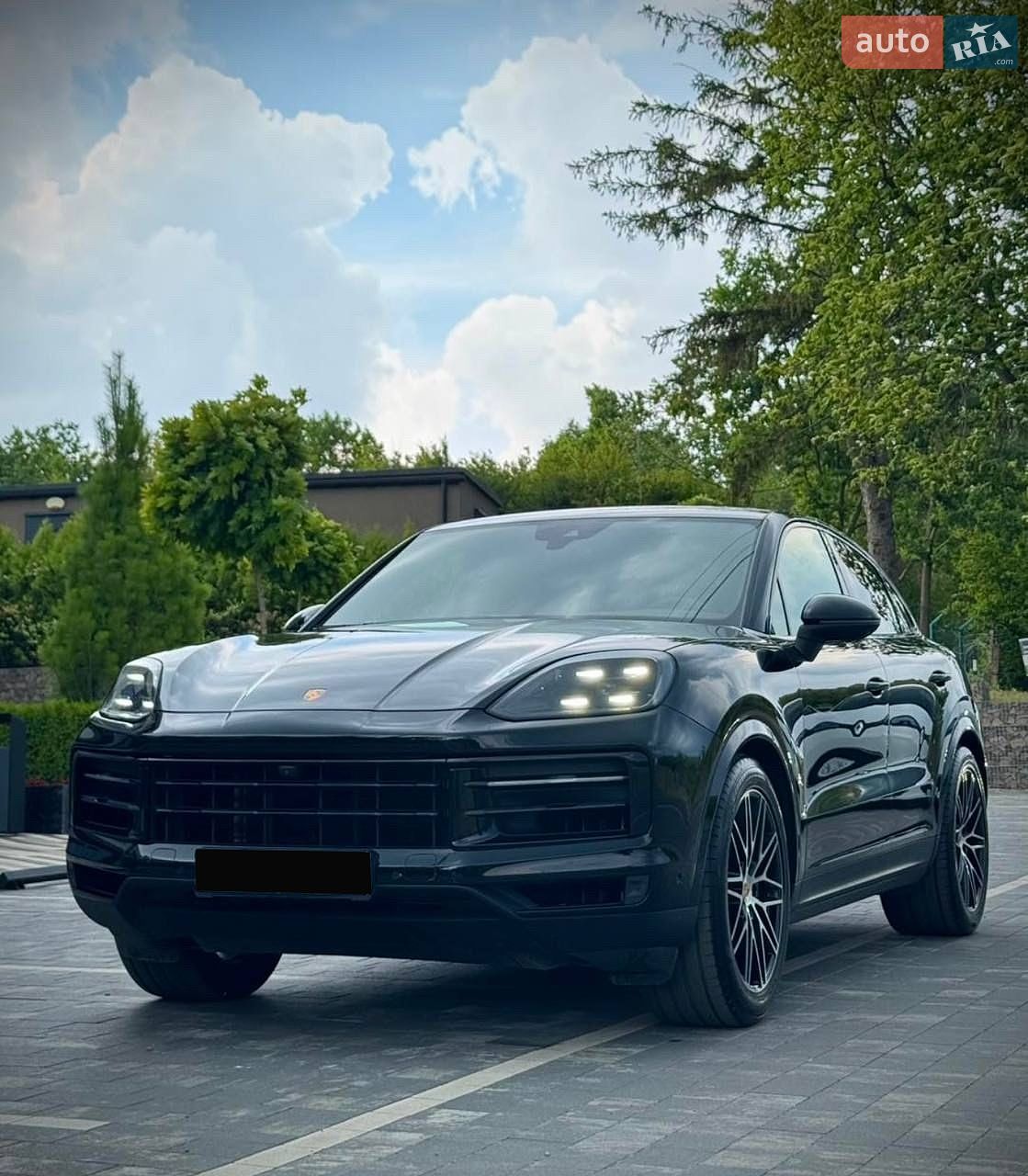 Porsche Cayenne Coupe 2023 VIN WP1ZZZ9YZRDA45602 фото оголошення 5 з 10
