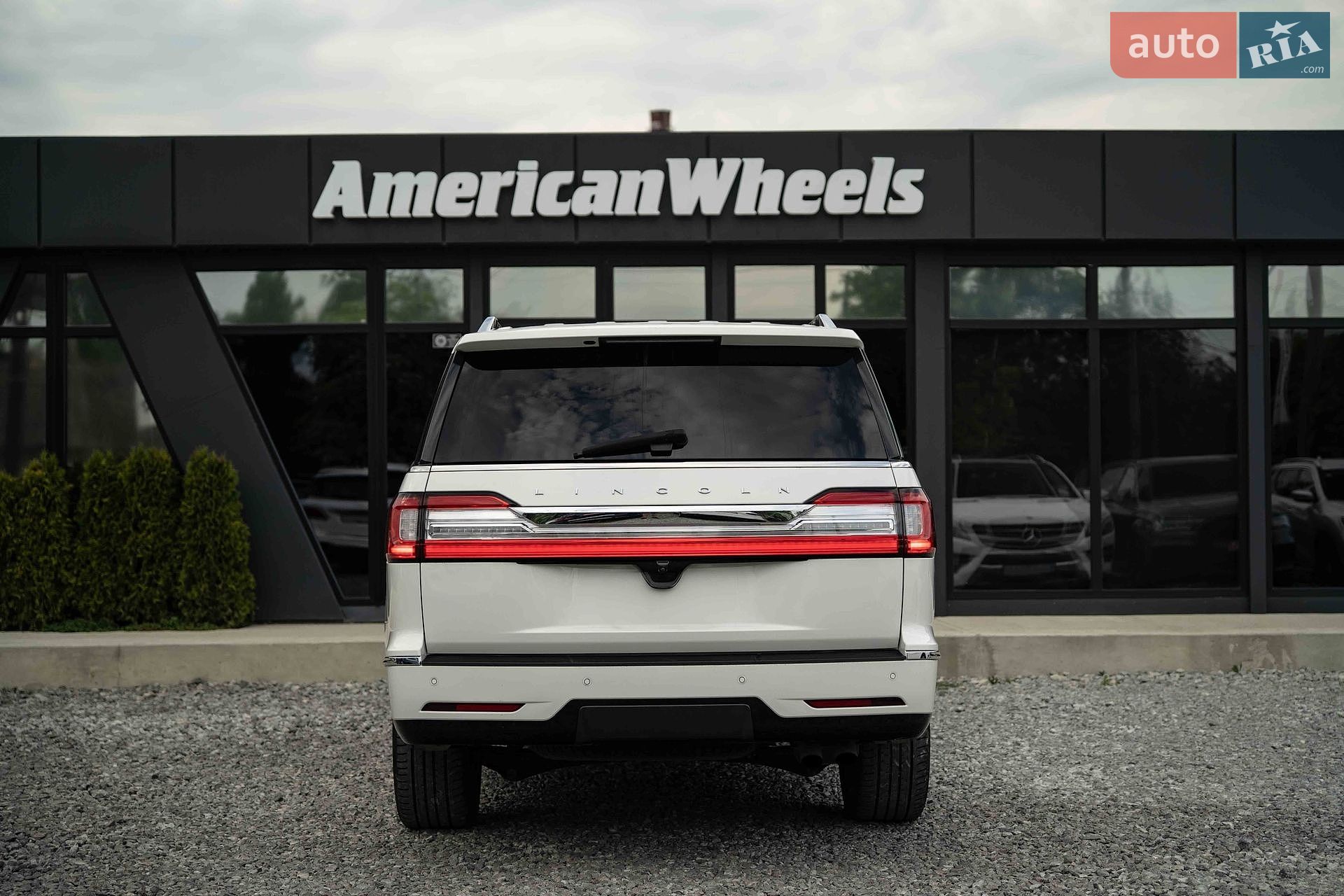 Lincoln Navigator 2020 VIN 5LMJJ2LT6LEL23648 фото оголошення 6 з 53