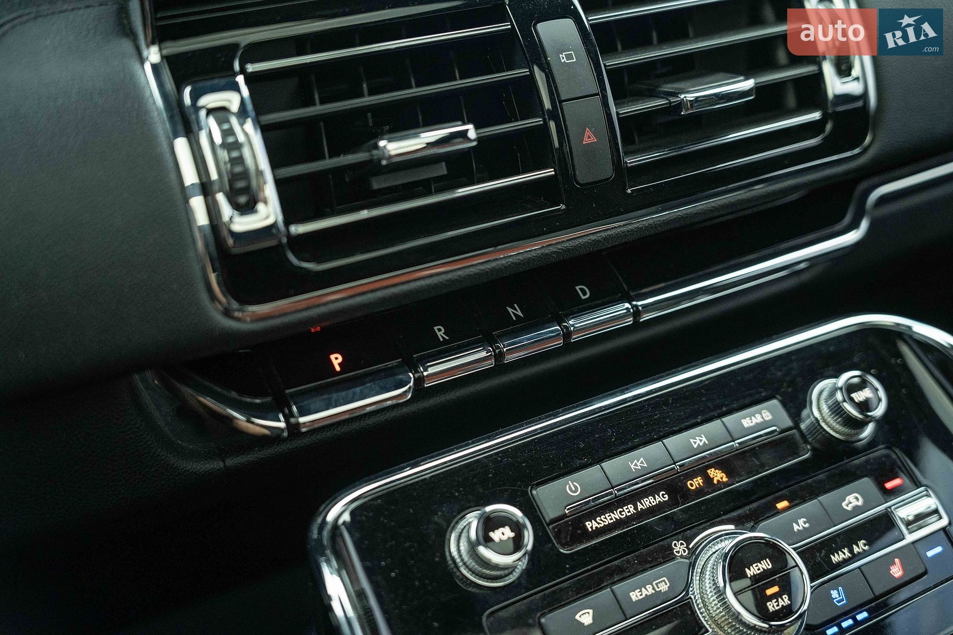 Lincoln Navigator 2020 VIN 5LMJJ2LT6LEL23648 фото оголошення 37 з 53