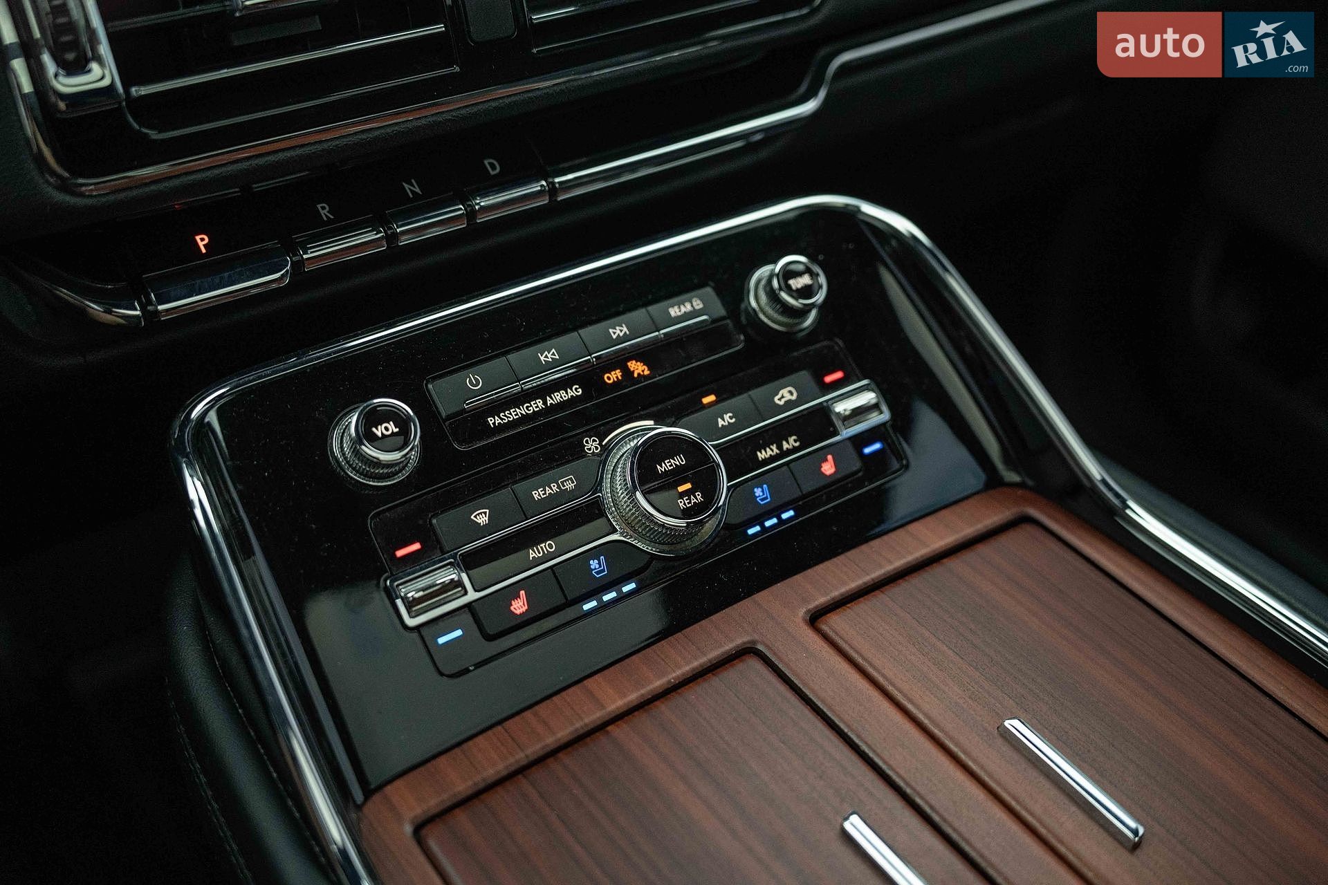 Lincoln Navigator 2020 VIN 5LMJJ2LT6LEL23648 фото оголошення 38 з 53