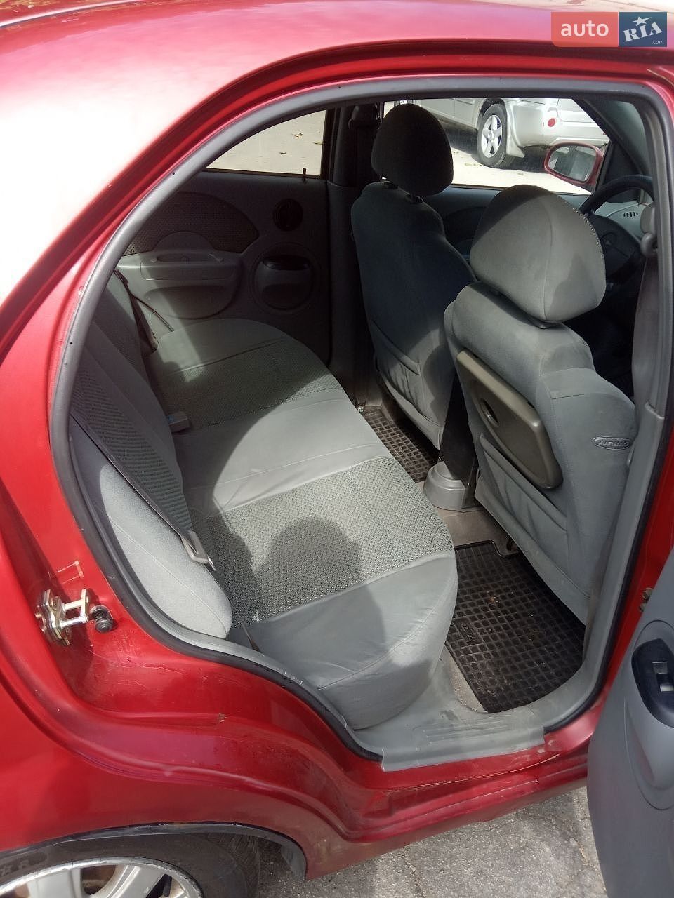 Chevrolet Aveo 2005 VIN Y6DSF69YE5B431333 фото оголошення 3 з 7