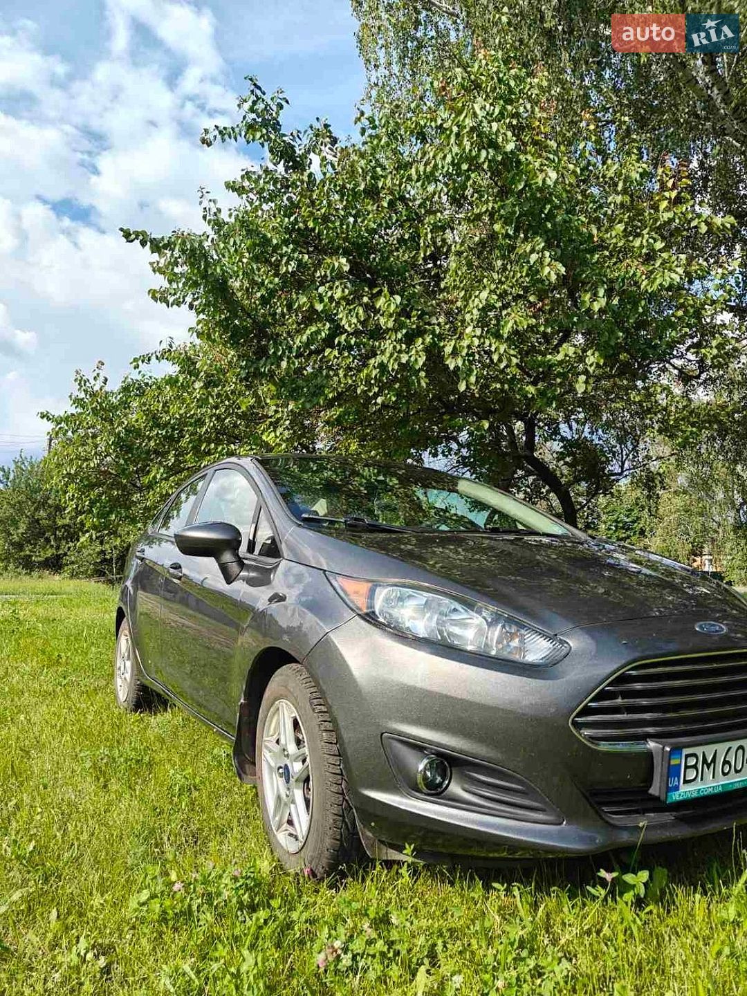 Ford Fiesta 2018 VIN 3FADP4BJ7JM144658 фото оголошення 4 з 18