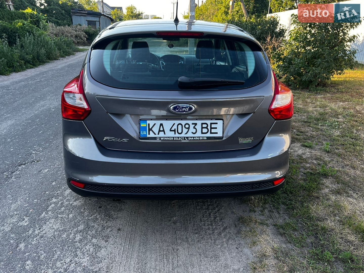 Ford Focus 2013 VIN WF0KXXGCBKDE37330 фото оголошення 4 з 22