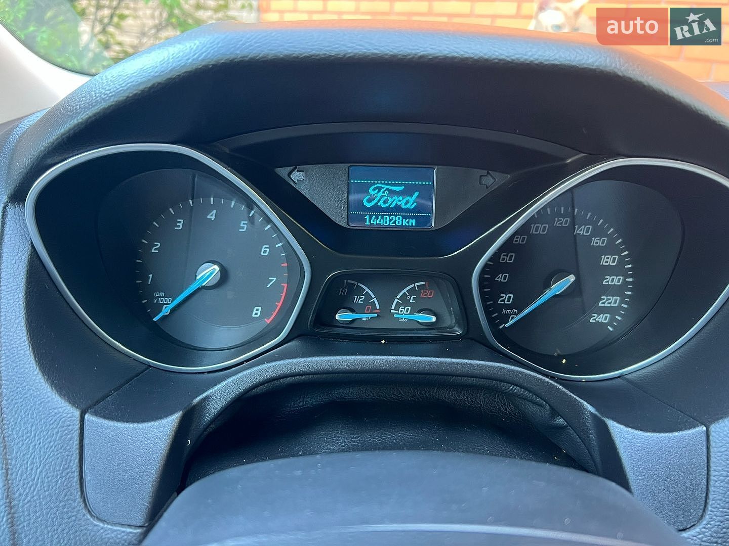 Ford Focus 2013 VIN WF0KXXGCBKDE37330 фото оголошення 16 з 22