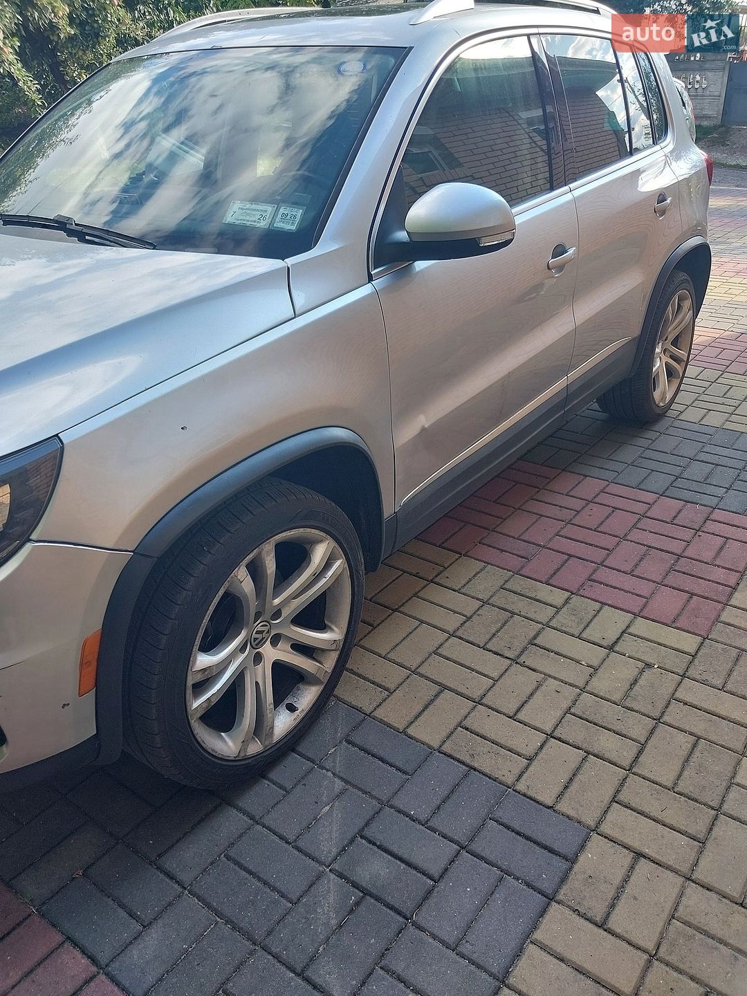Volkswagen Tiguan 2016 VIN WVGBV7AX7GW594023 фото оголошення 10 з 12