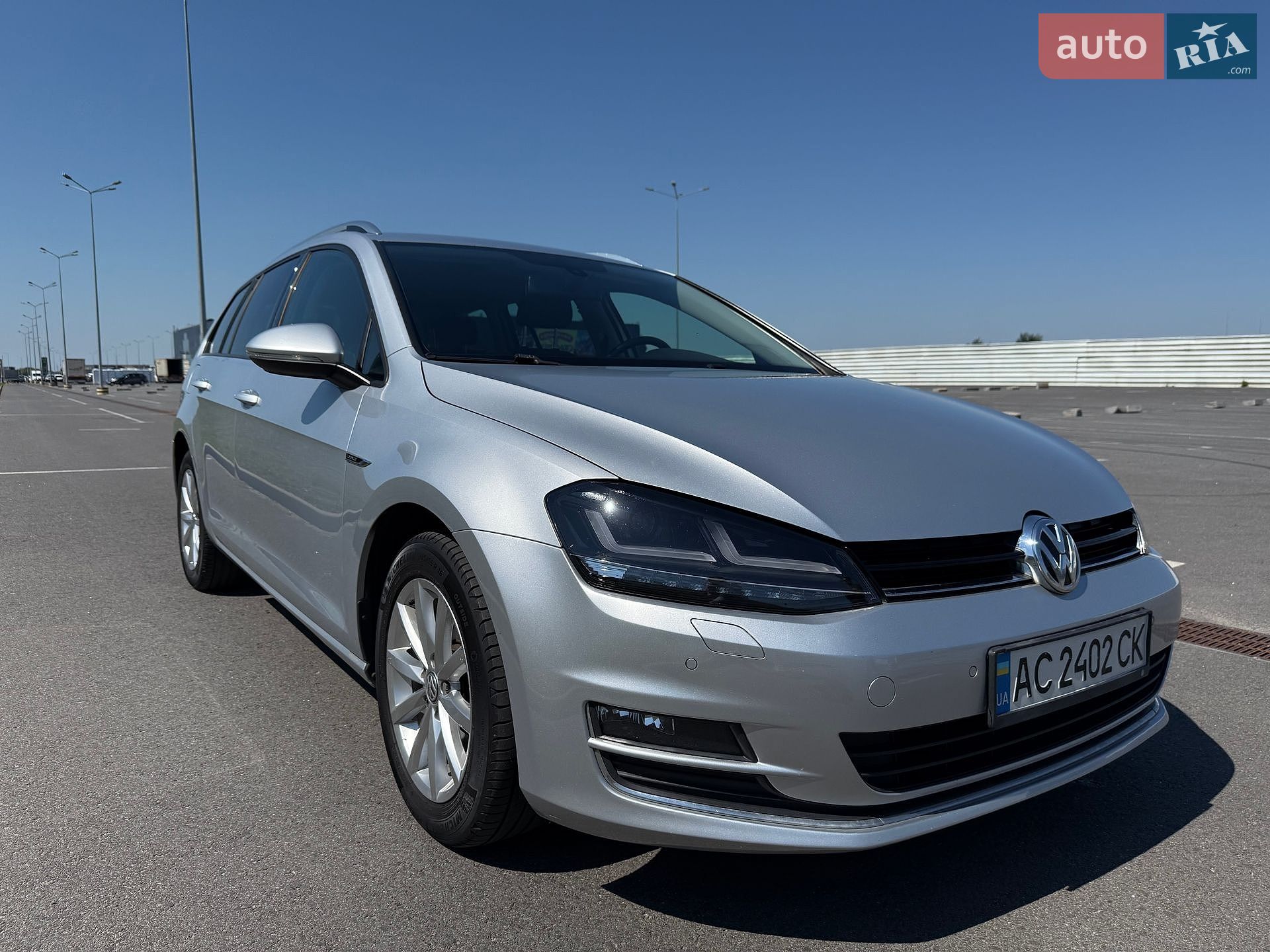 Volkswagen Golf 2015 VIN WVWZZZAUZFP624671 фото оголошення 2 з 33