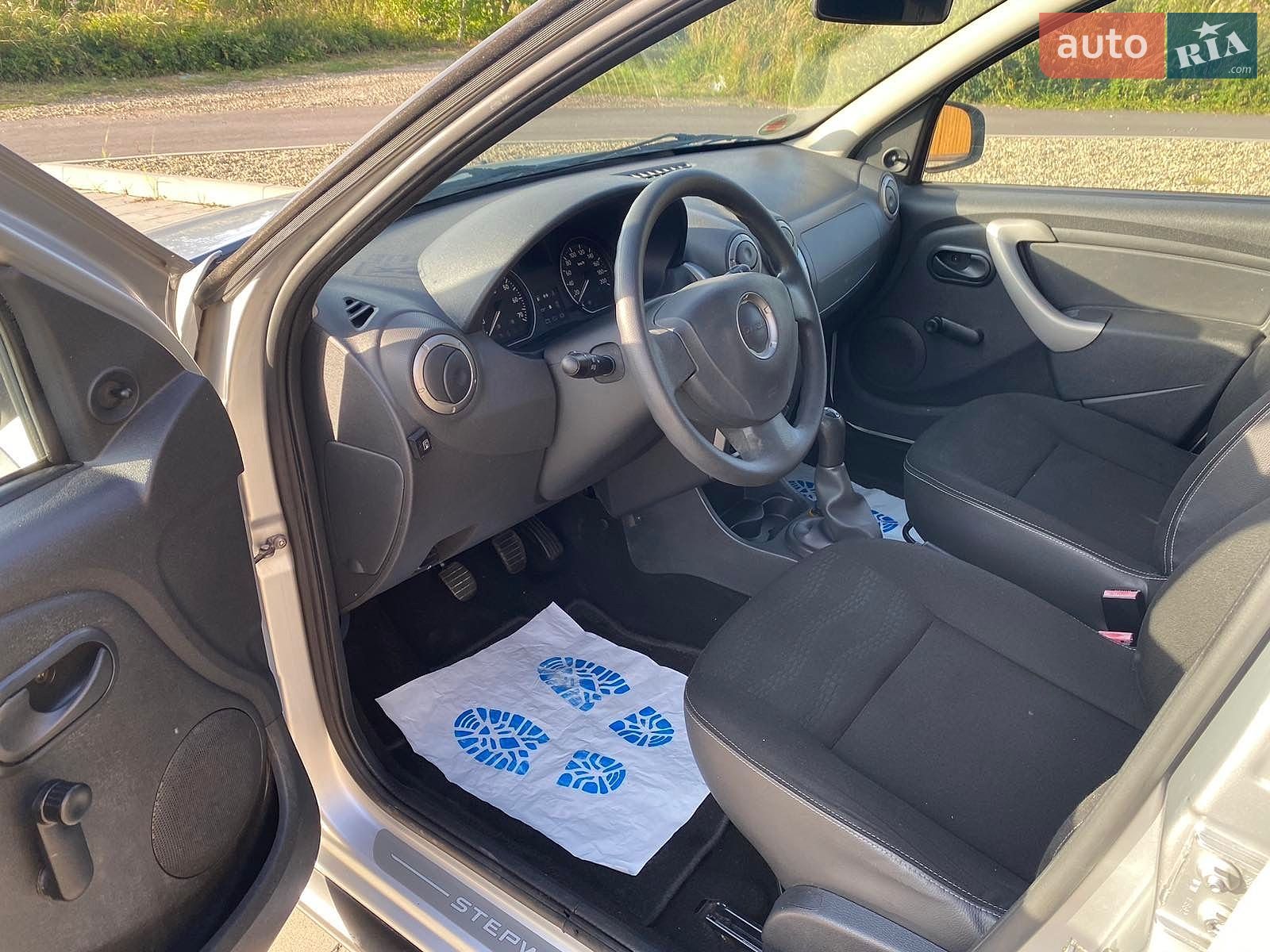 Dacia Sandero StepWay 2010 VIN UU1BSDAFK43401545 фото оголошення 18 з 33