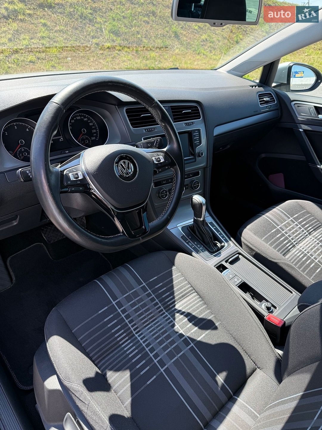 Volkswagen Golf 2015 VIN WVWZZZAUZFP624671 фото оголошення 16 з 33