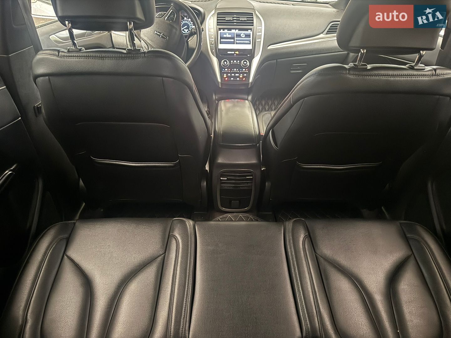 Lincoln MKC 2017 VIN 5LMCJ1D96HUL45460 фото оголошення 27 з 33