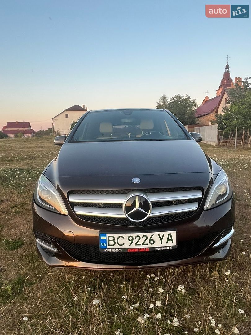 Mercedes-Benz B-Class 2016 VIN WDD2428901J013790 фото оголошення 3 з 28