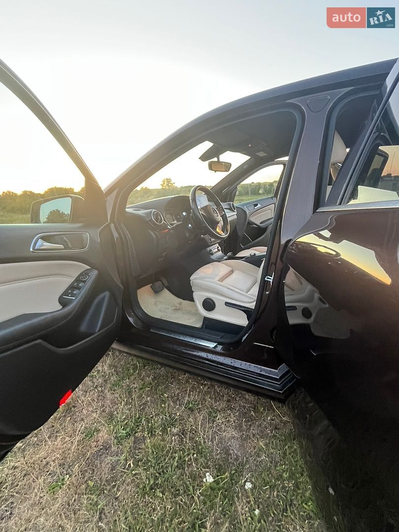 Mercedes-Benz B-Class 2016 VIN WDD2428901J013790 фото оголошення 13 з 28