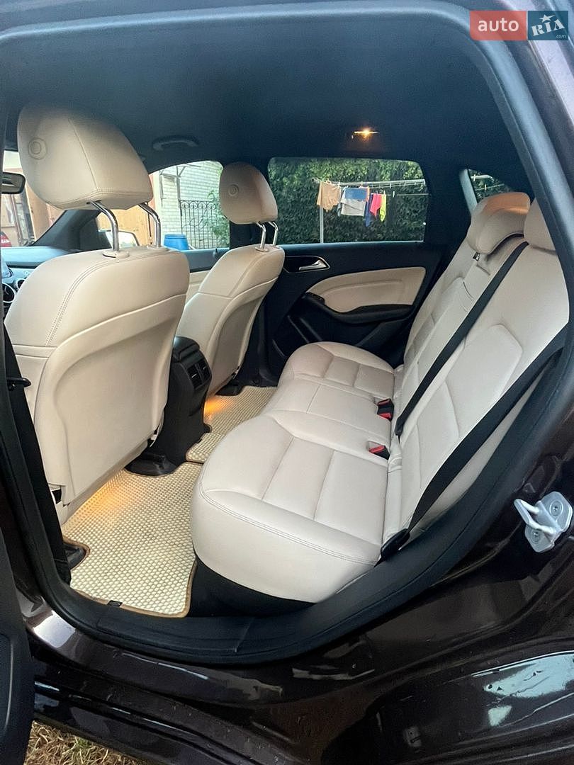 Mercedes-Benz B-Class 2016 VIN WDD2428901J013790 фото оголошення 22 з 28