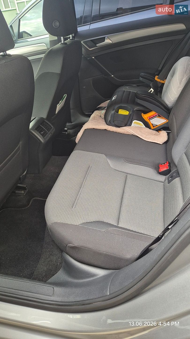 Volkswagen Golf 2014 VIN WVWZZZAUZFP515118 фото оголошення 36 з 110