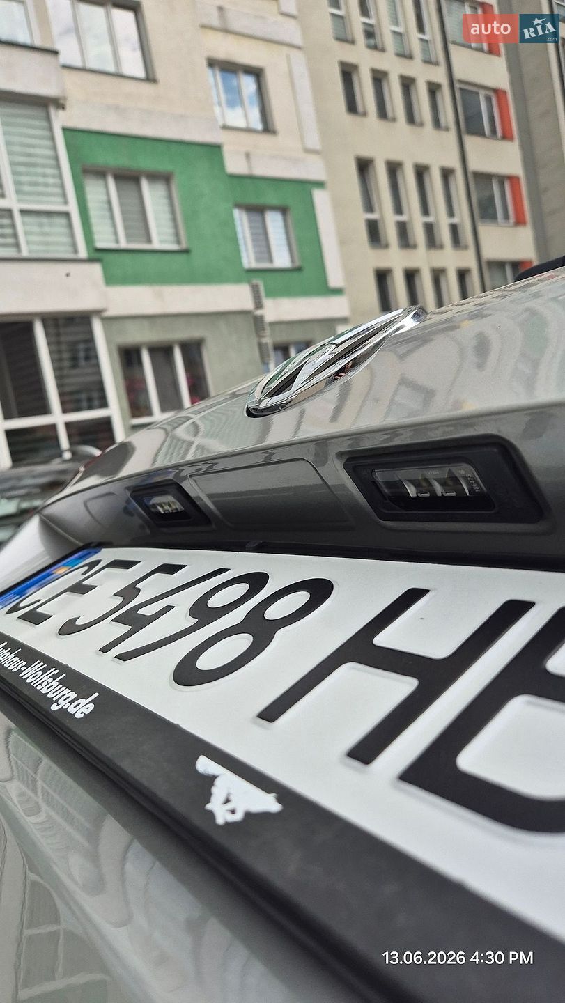 Volkswagen Golf 2014 VIN WVWZZZAUZFP515118 фото оголошення 52 з 110