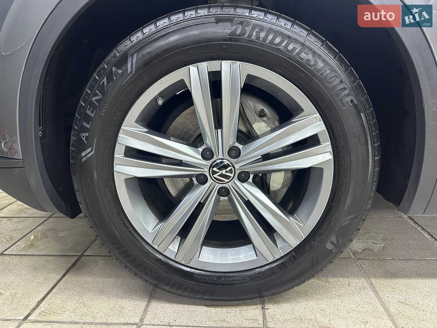 Volkswagen Touareg 2023 VIN WVGZZZCR0PD031890 фото оголошення 9 з 13