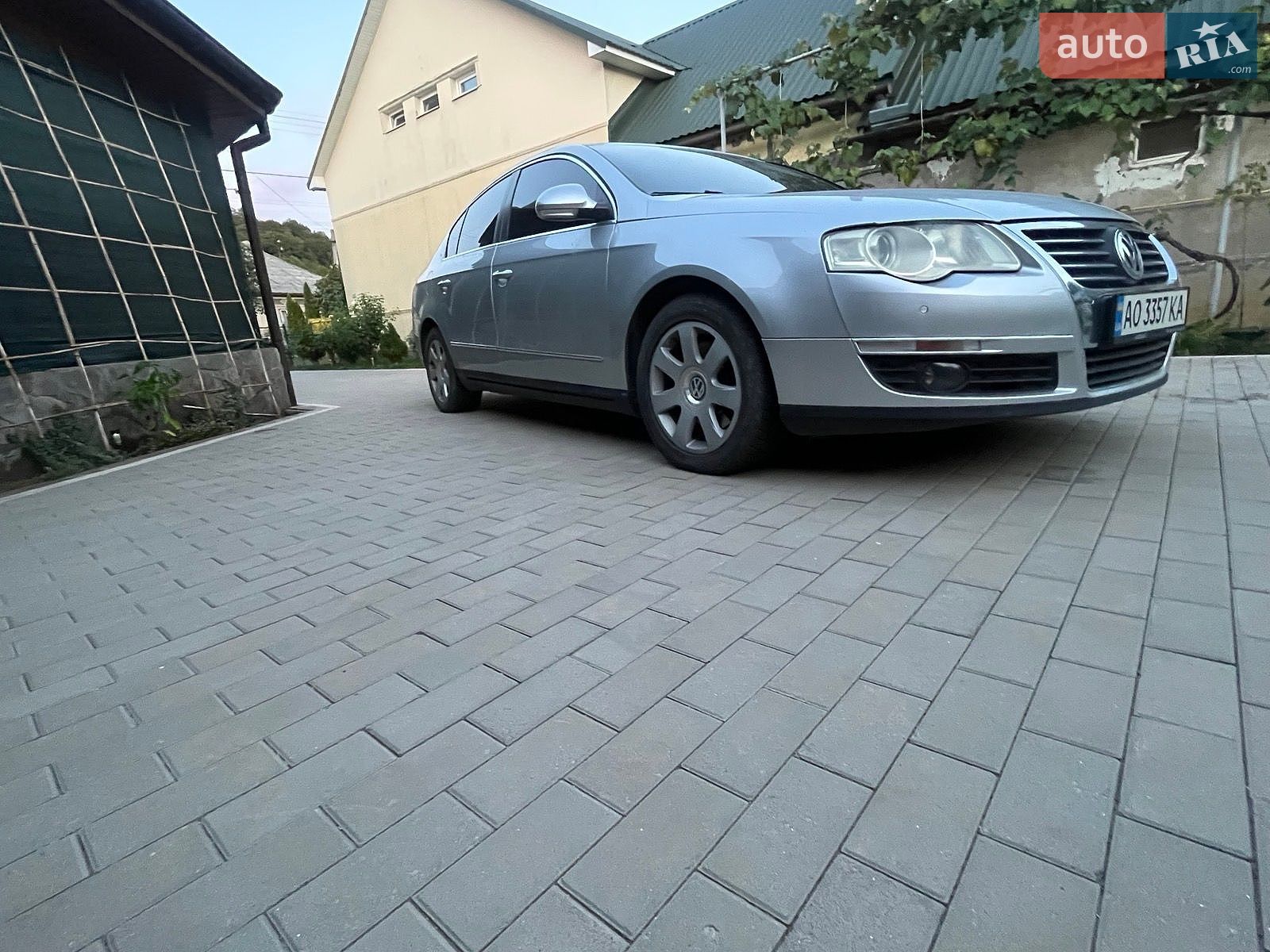 Volkswagen Passat 2005 VIN WVWZZZ3CZ6P005926 фото оголошення 3 з 12